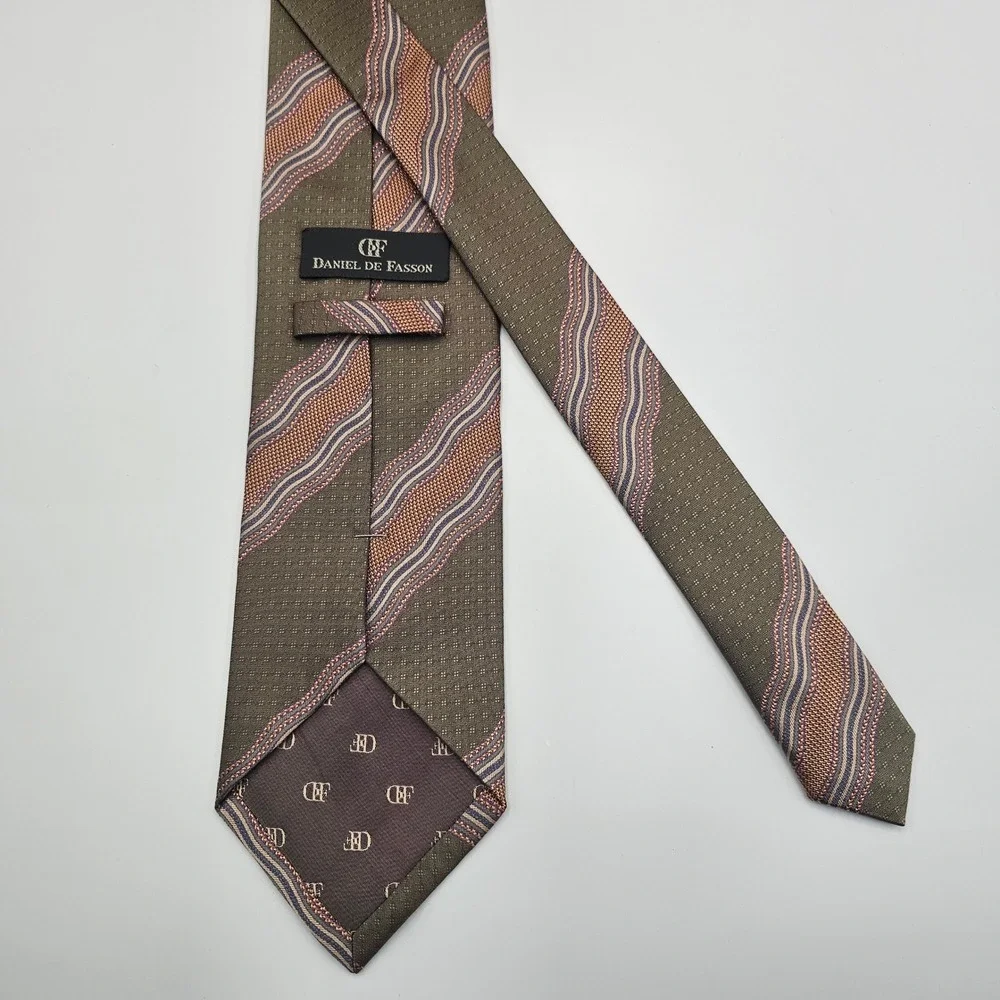 Daniel De Fasson Silk Tie Mens Brown‎ Earth Tone Wavy Stripe Geometric Handmade